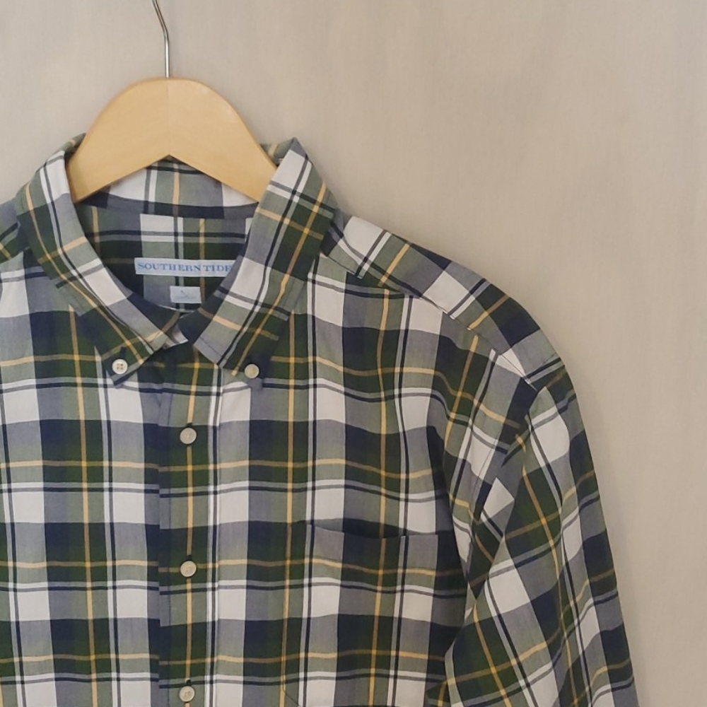 Southern Tide Classic Fit Button Down L